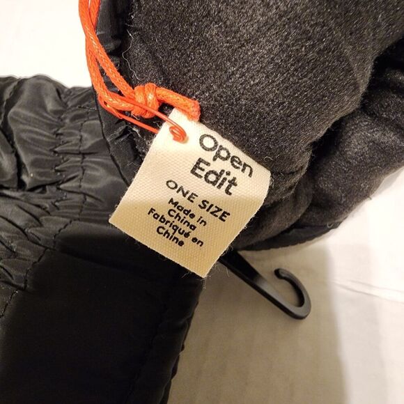 OPEN EDIT Black Lined Puffer Mitten Gloves NWT - Picture 3 of 4